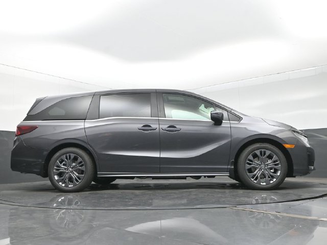 New 2027 Honda Odyssey Touring image 27