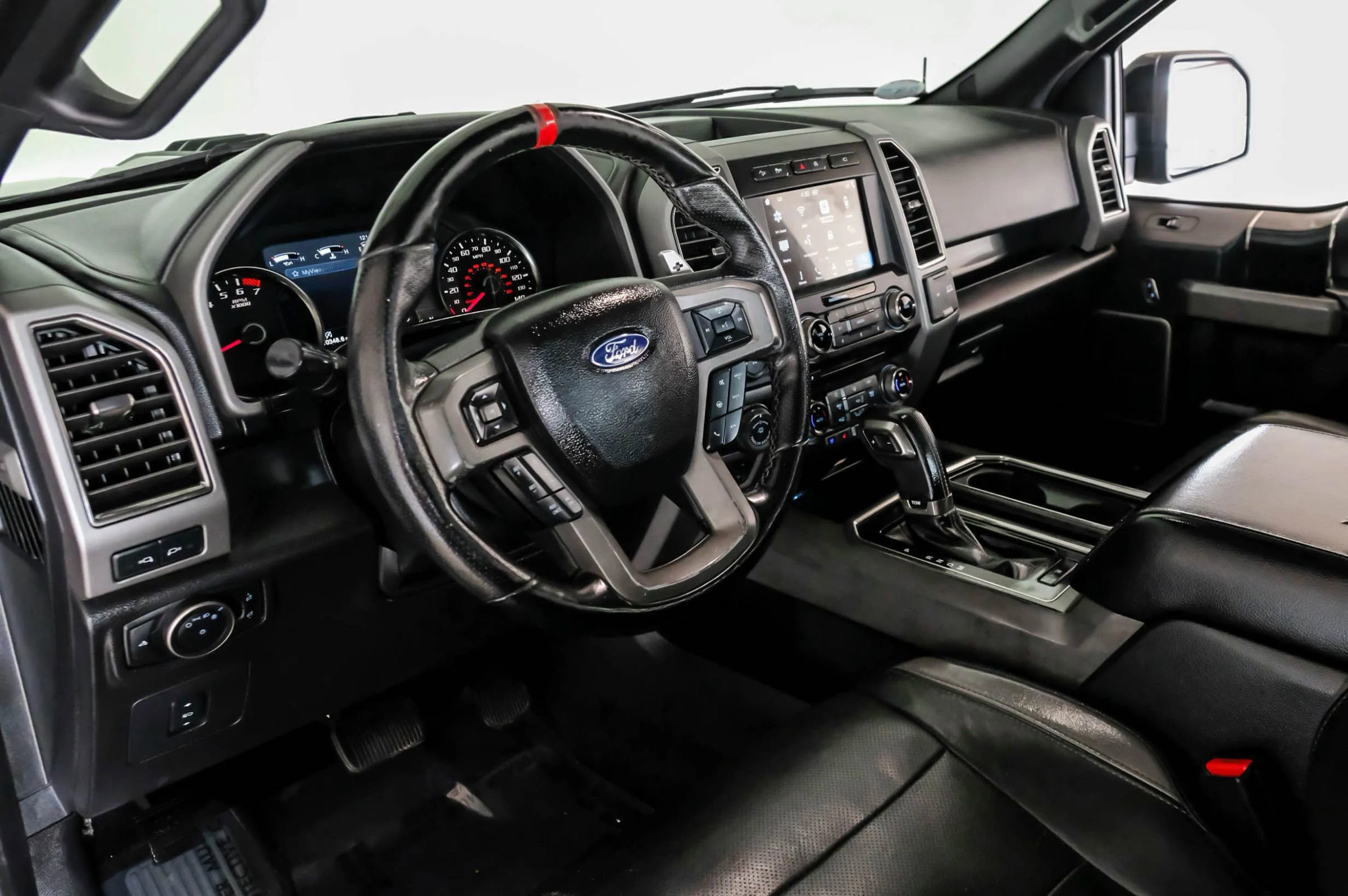 Used 2017 Ford F150 Raptor w/ Equipment Group 802A Luxury AWD/4WD image 2