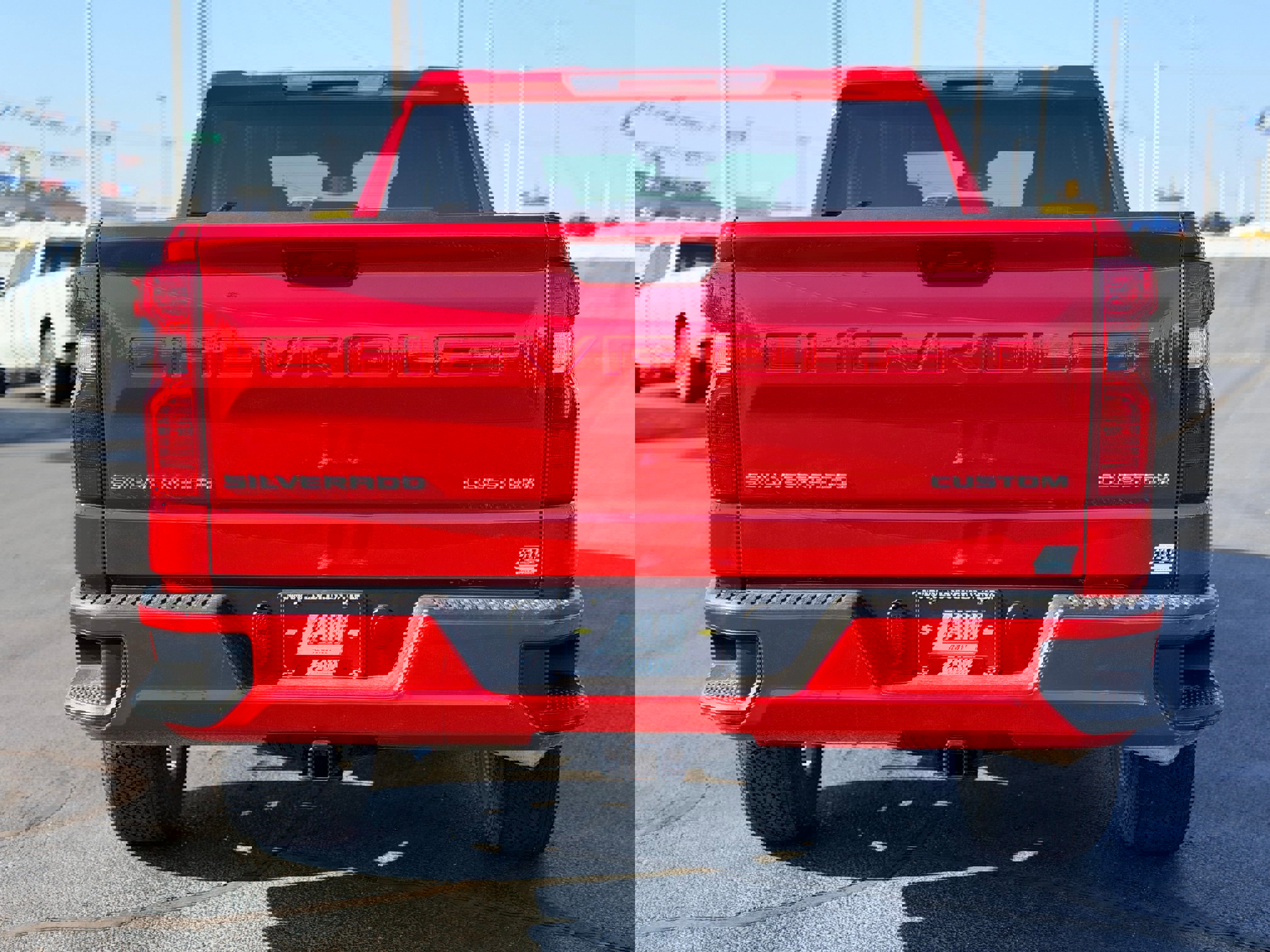 Used 2025 Chevrolet Silverado 1500 Custom image 7