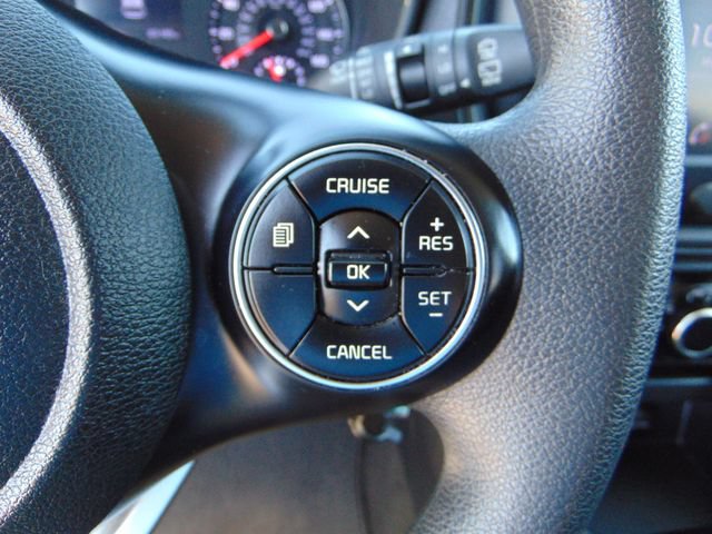Used 2022 Kia Soul LX FWD image 17