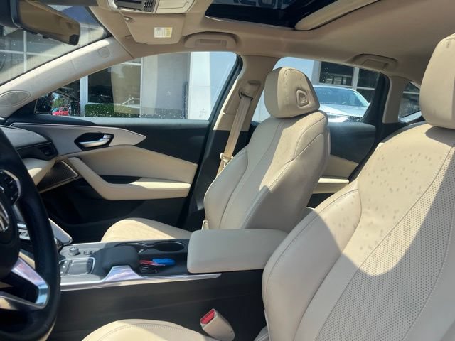 Certified 2025 Acura TLX w/ Technology Package FWD image 34