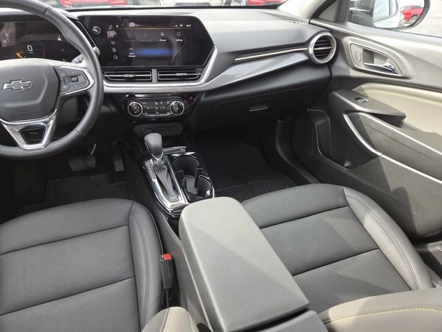 Used 2024 Chevrolet Trax ACTIV w/ Sunroof Package image 31