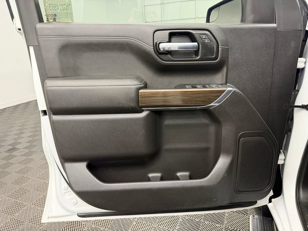 Used 2022 Chevrolet Silverado 1500 LT RWD image 12
