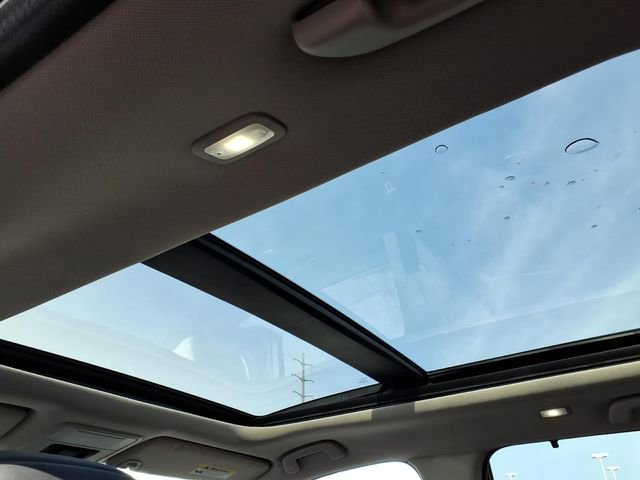 Certified 2023 Honda Pilot Elite image 5