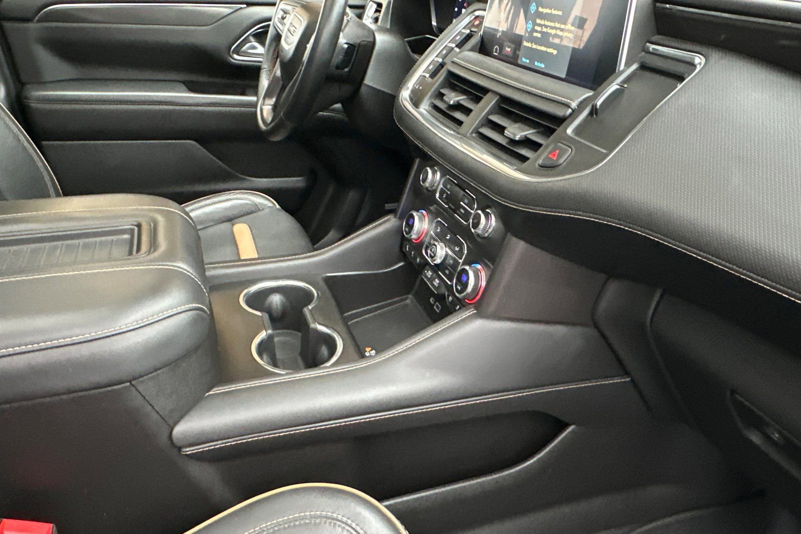 Used 2023 GMC Yukon AT4 image 18