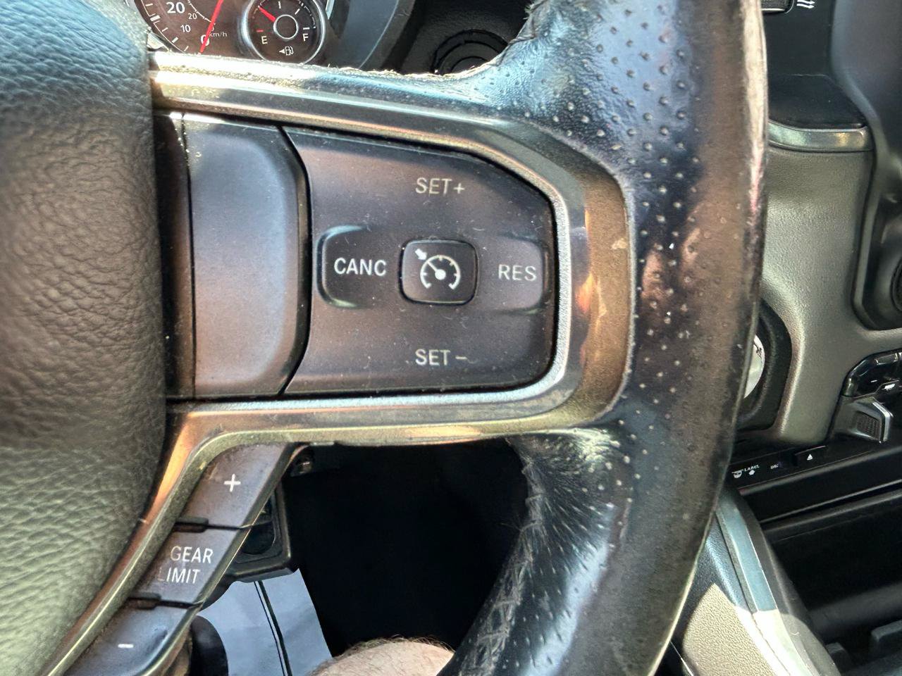 Used 2019 RAM 1500 Sport w/ Level 2 Equipment Group AWD/4WD image 19