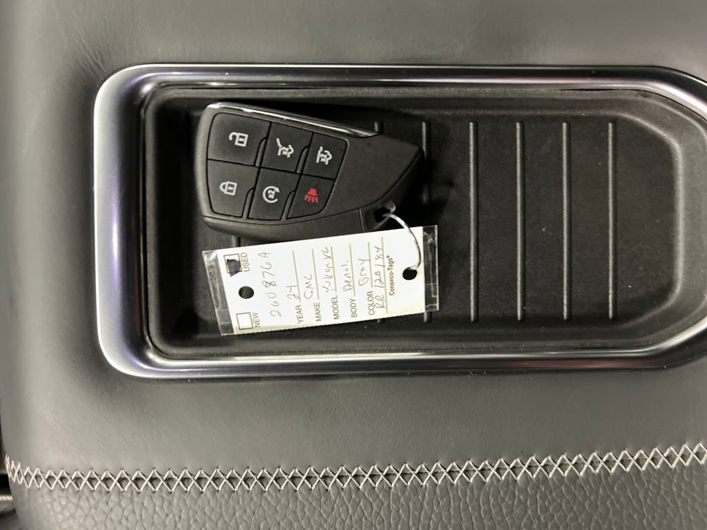 Certified 2024 GMC Yukon XL Denali AWD/4WD image 31