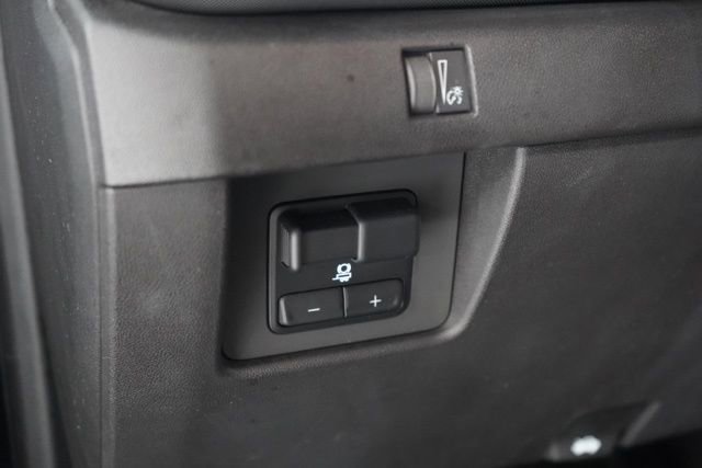 Used 2023 Chevrolet Colorado Z71 w/ Z71 Convenience Package 2 image 20