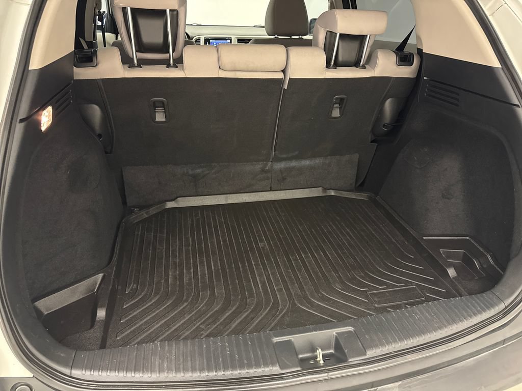 Used 2018 Honda HR-V EX image 11