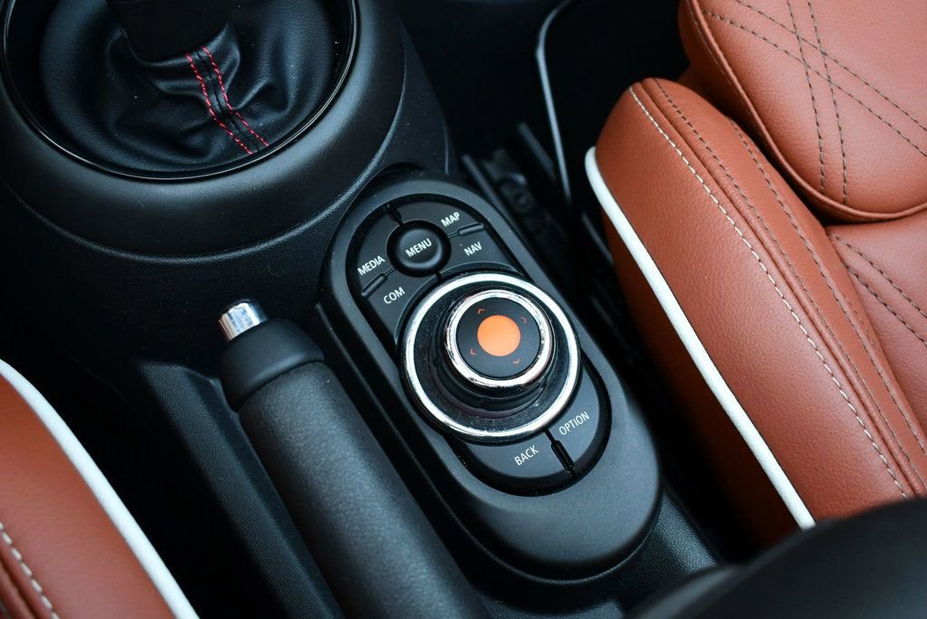 Used 2021 MINI Cooper S image 66