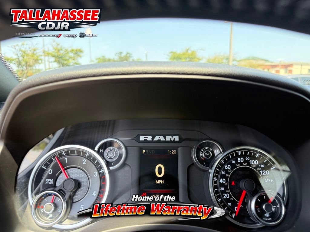 Used 2024 RAM 3500 Big Horn AWD/4WD image 22