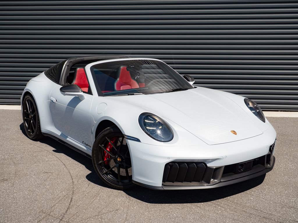 Certified 2025 Porsche 911 Targa 4 GTS image 24