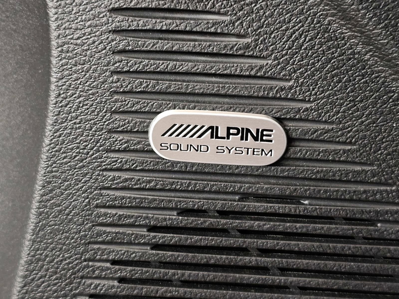 Used 2021 Dodge Challenger SRT Hellcat w/ Plus Package image 41