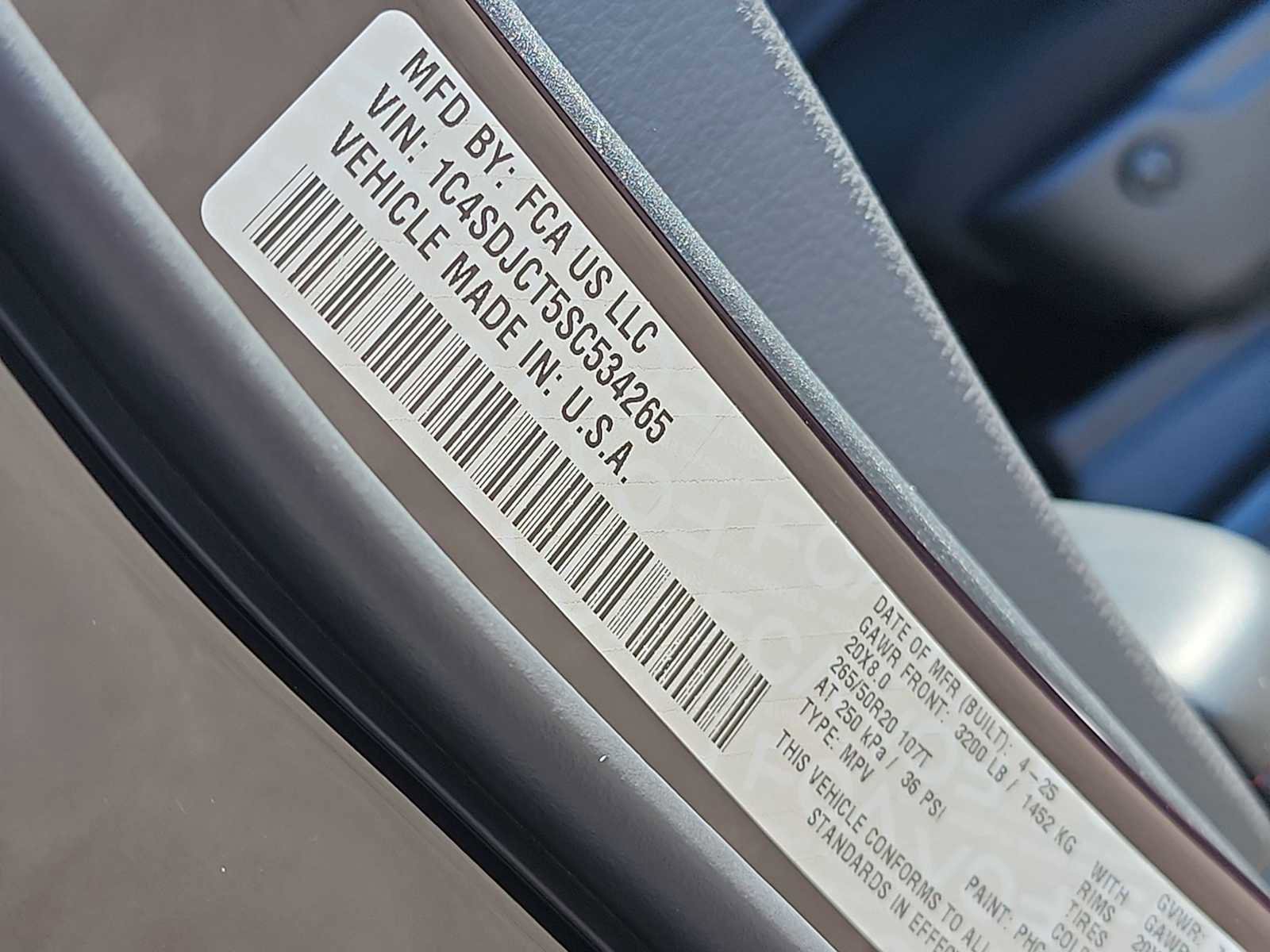 Used 2025 Dodge Durango R/T w/ Blacktop Package image 24