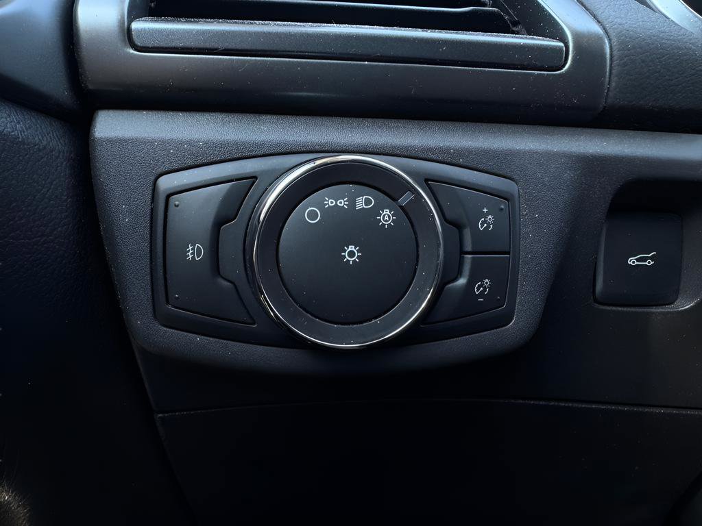 Used 2013 Ford Fusion Energi Titanium w/ Driver Assist Pkg image 23