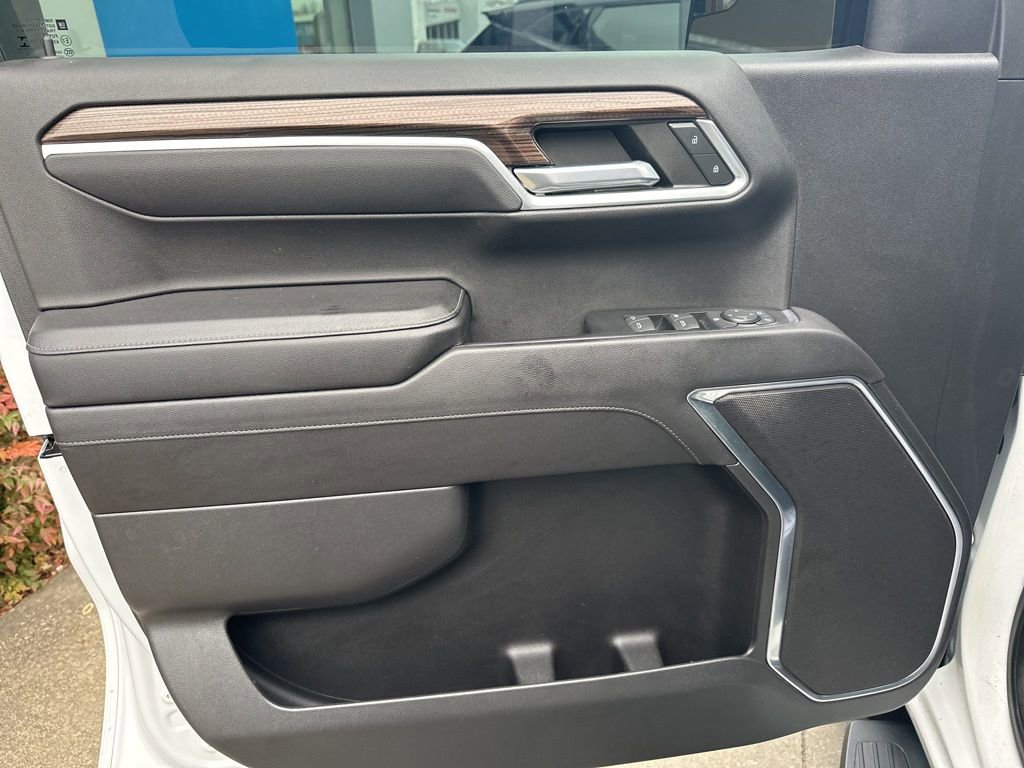 Used 2022 Chevrolet Silverado 1500 RST image 13