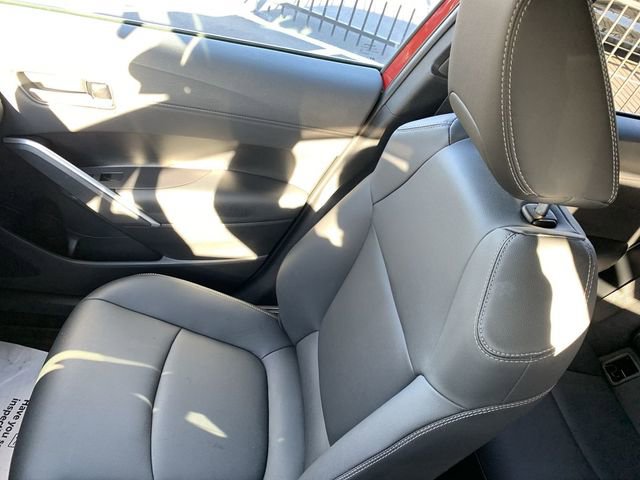 Certified 2023 Toyota Corolla Cross XLE image 30
