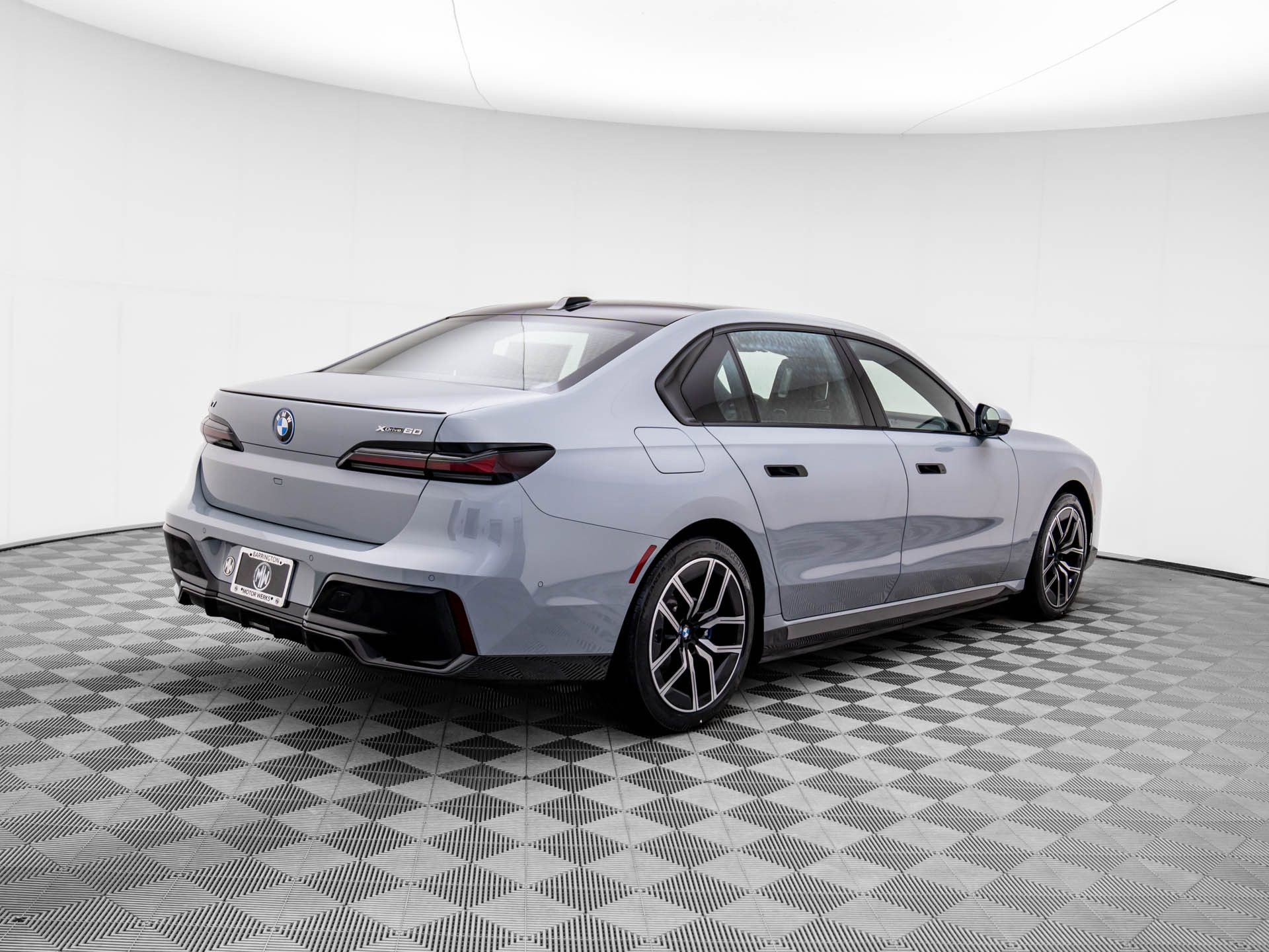 Certified 2025 BMW i7 xDrive60 image 6