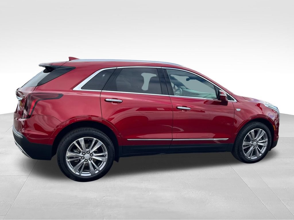 Used 2024 Cadillac XT5 Premium Luxury w/ LPO, Floor Liner Package AWD/4WD image 6