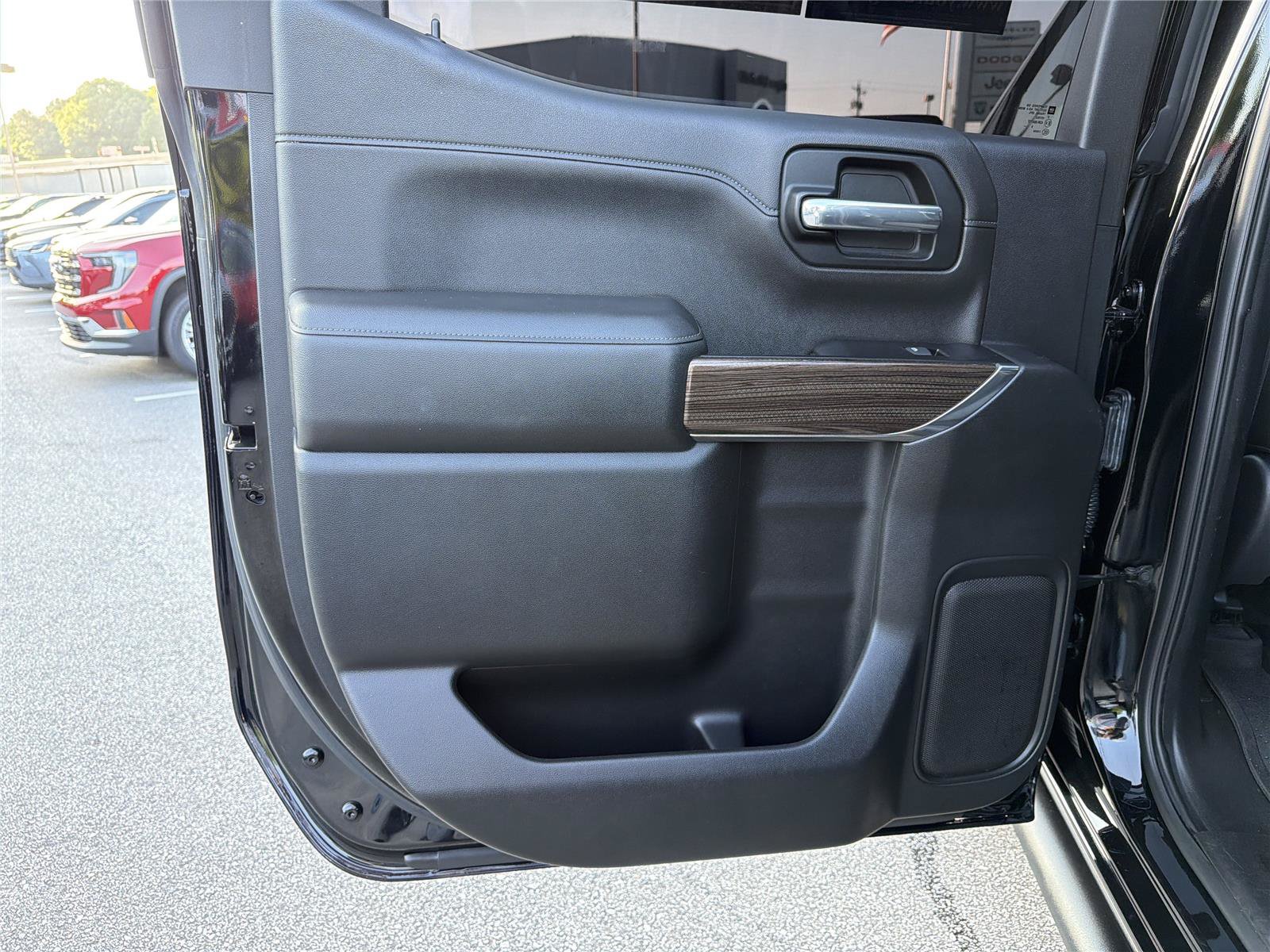 Used 2019 Chevrolet Silverado 1500 LT Trail Boss AWD/4WD image 20