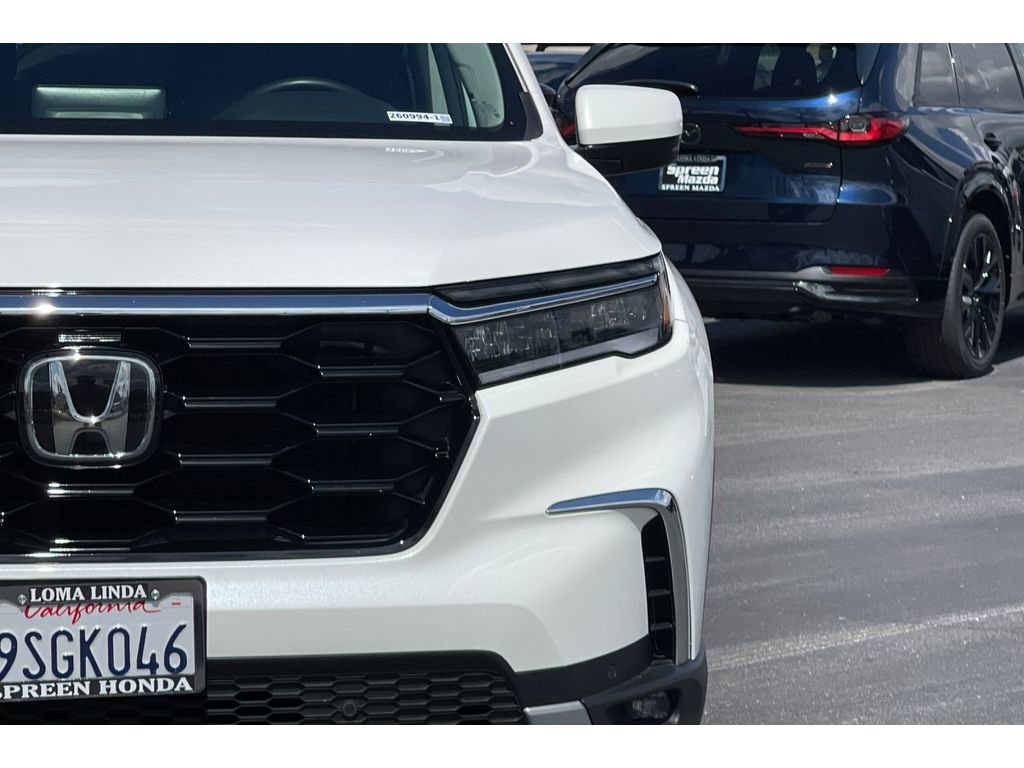 Certified 2025 Honda Pilot Touring image 52