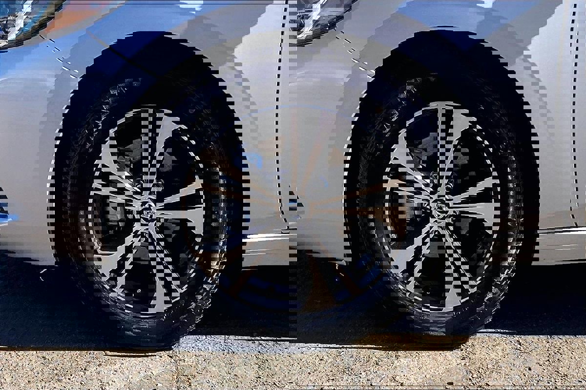 Used 2023 Nissan Sentra SV image 18