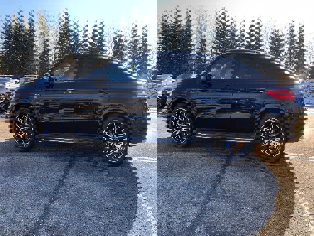 Used 2018 Mercedes-Benz GLE 43 AMG 4MATIC Coupe w/ Parking Assist Package image 7