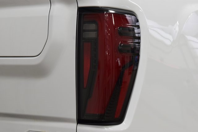 Used 2024 GMC Sierra 2500 AT4 w/ AT4 Premium Plus Package image 23