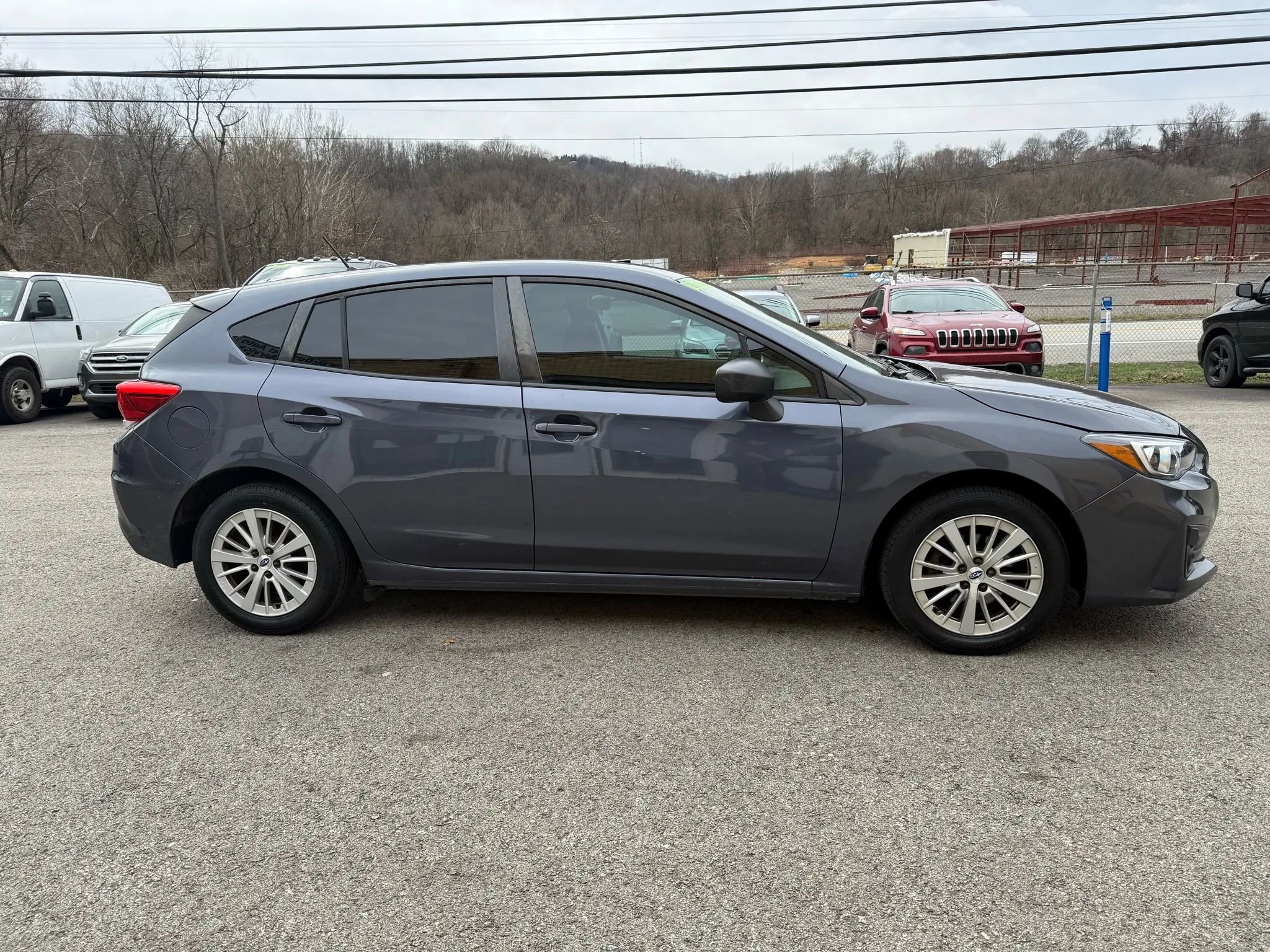 Used 2017 Subaru Impreza 2.0i AWD/4WD image 4