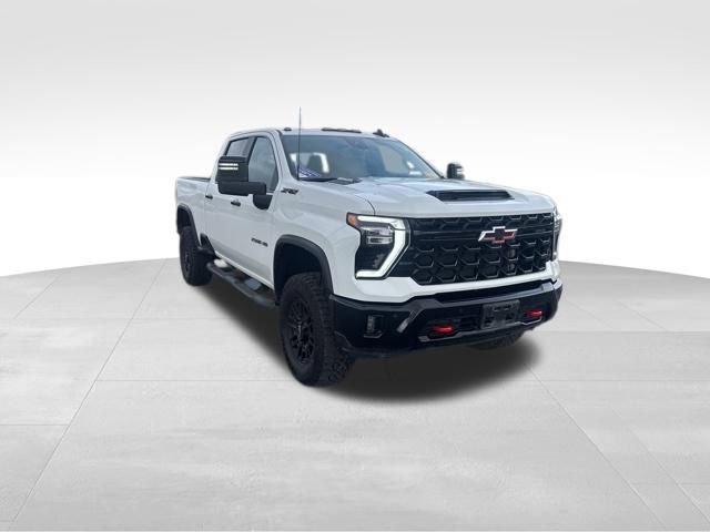 Certified 2025 Chevrolet Silverado 2500 ZR2 w/ Technology Package image 7