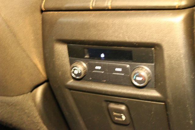 Used 2020 Chevrolet Traverse LT w/ Driver Confidence II Package AWD/4WD image 15