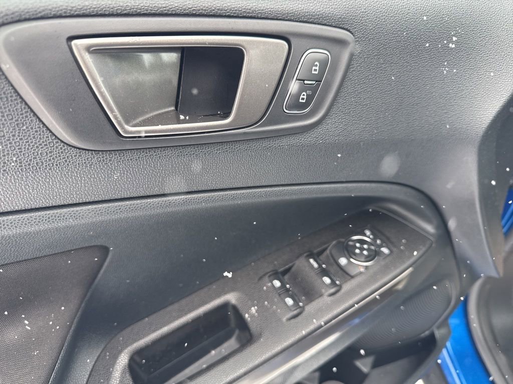 Used 2020 Ford EcoSport SE image 14