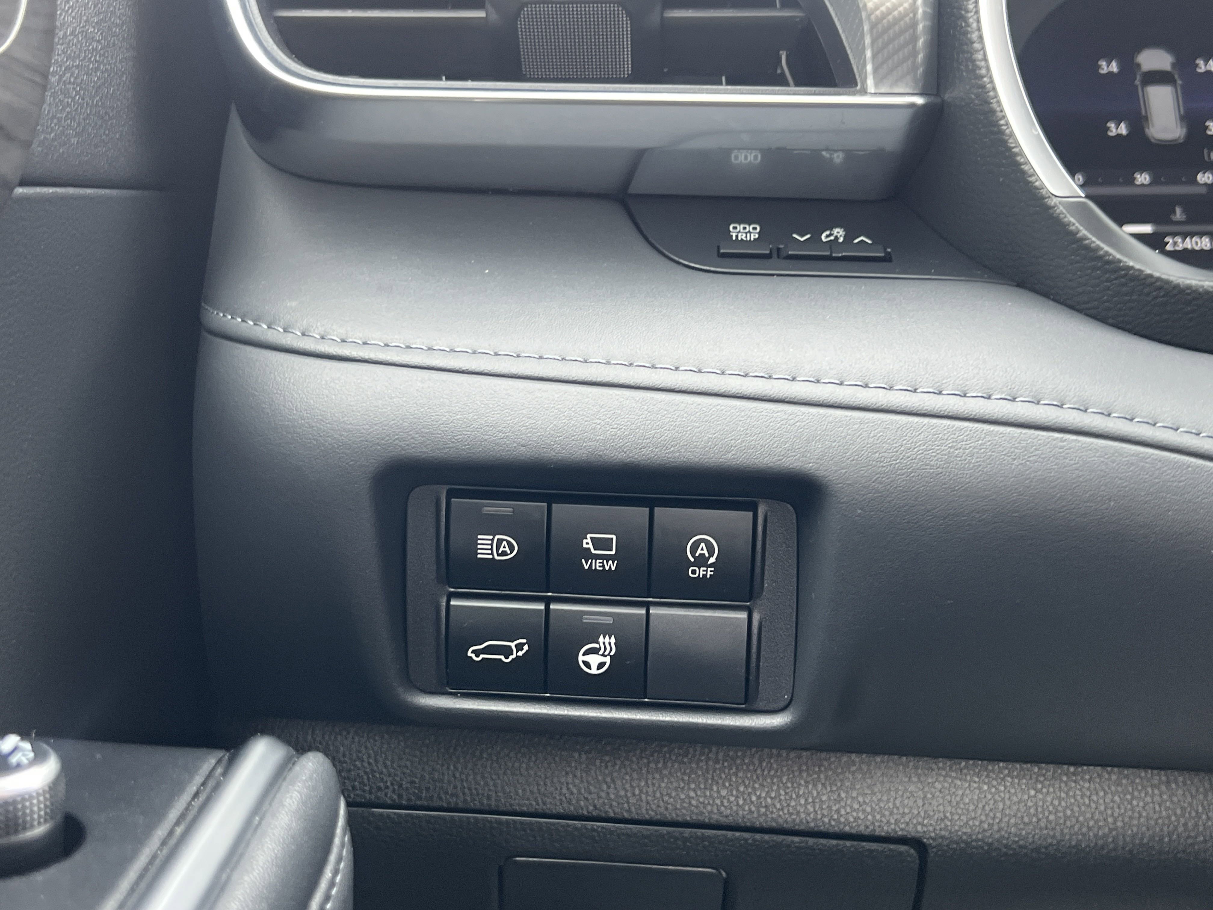 Used 2023 Toyota Highlander Platinum image 23