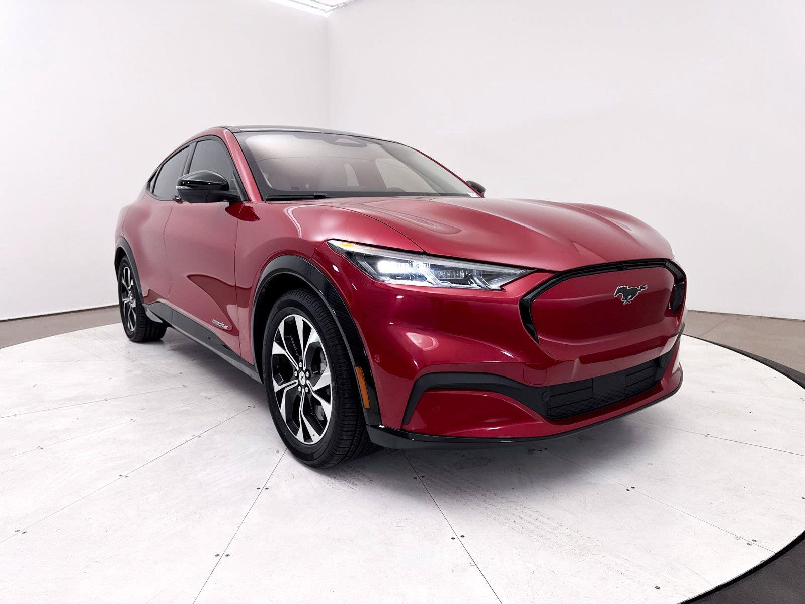 Used 2022 Ford Mustang Mach-E Premium RWD image 10