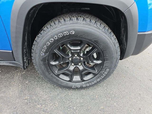 Used 2020 Jeep Cherokee Trailhawk w/ Comfort/Convenience Group image 10