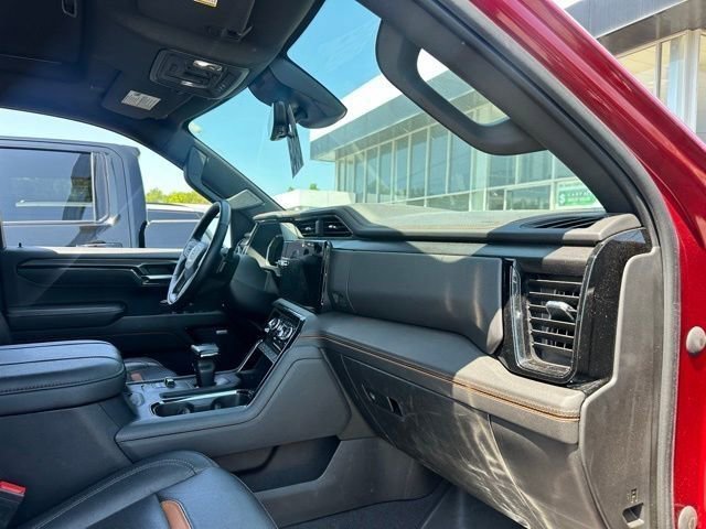 Used 2023 GMC Sierra 1500 AT4 w/ AT4 Premium Package AWD/4WD image 22