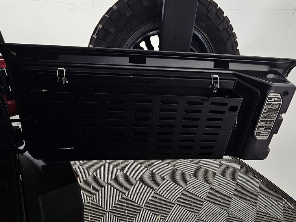 Used 2019 Jeep Wrangler Unlimited Rubicon AWD/4WD image 34