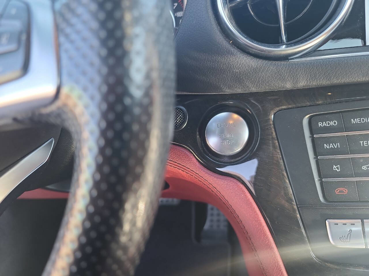 Used 2017 Mercedes-Benz SL 450 image 17