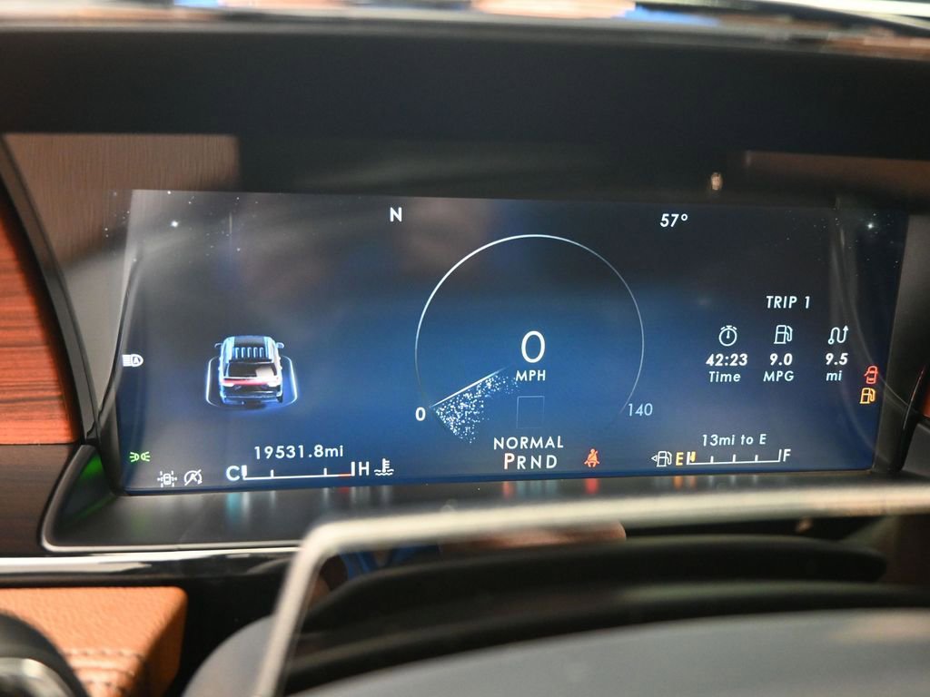 Used 2024 Lincoln Navigator L Reserve image 17