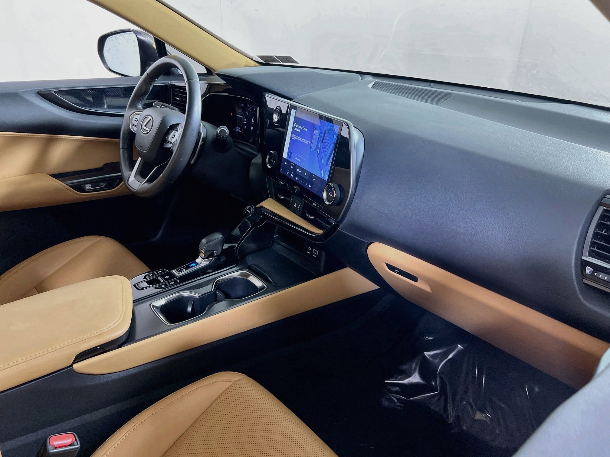 Used 2024 Lexus NX 350 AWD w/ Cold Area Package image 28