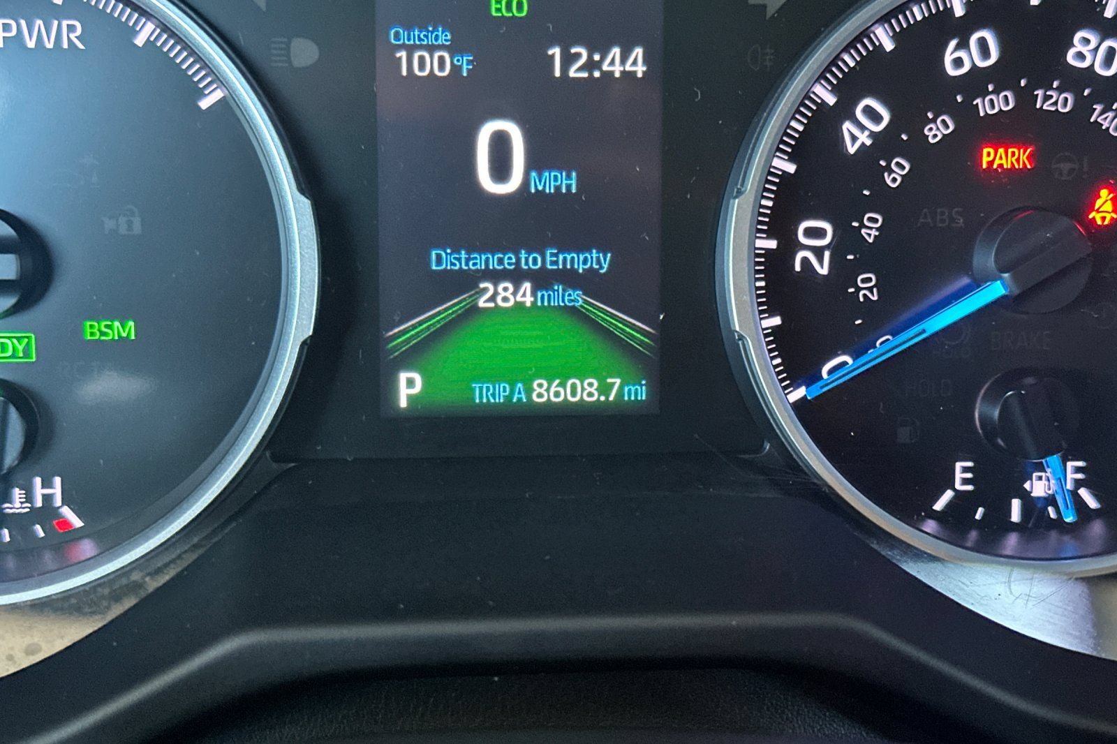 Certified 2021 Toyota RAV4 XLE AWD/4WD image 31