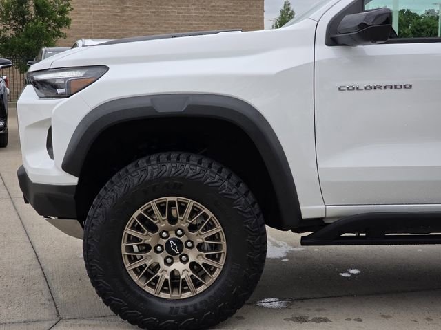 Used 2025 Chevrolet Colorado ZR2 w/ Technology Package image 6