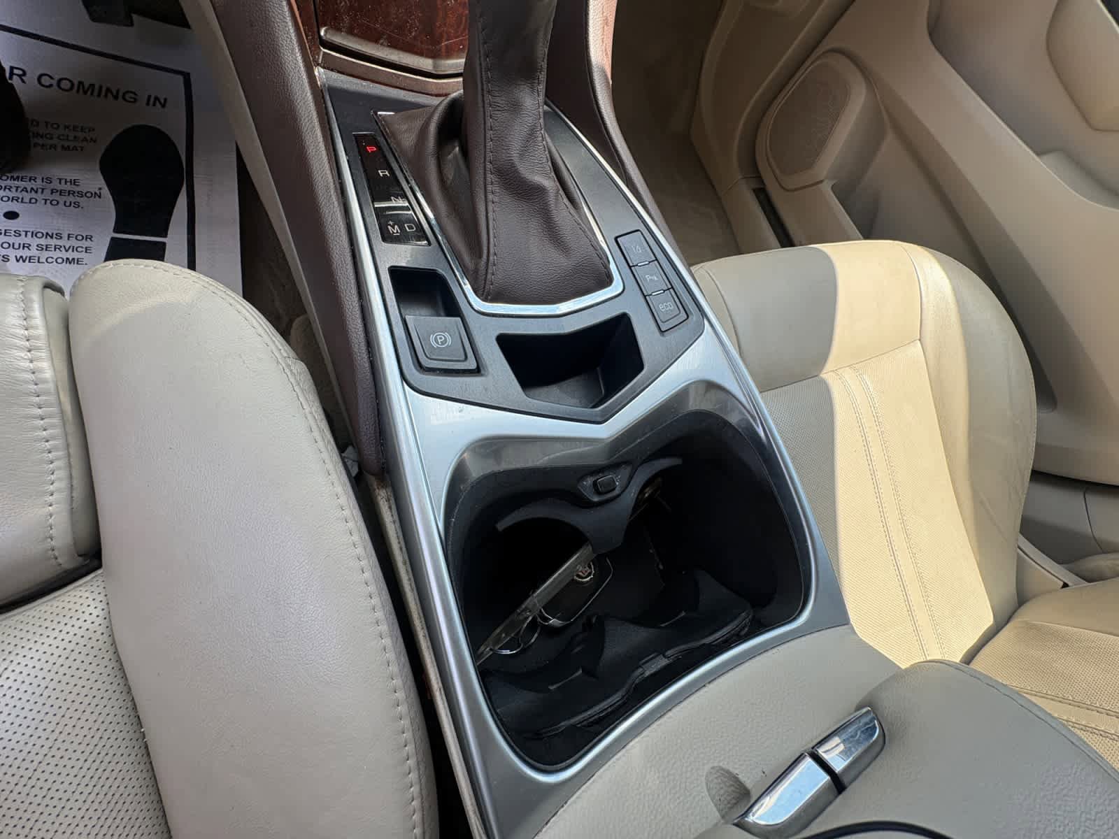Used 2015 Cadillac SRX Luxury w/ Driver Awareness Package AWD/4WD image 27