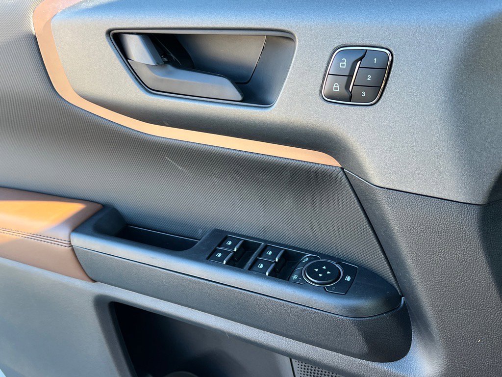 New 2025 Ford Bronco Sport Outer Banks w/ Outer Banks Tech Package+ image 16