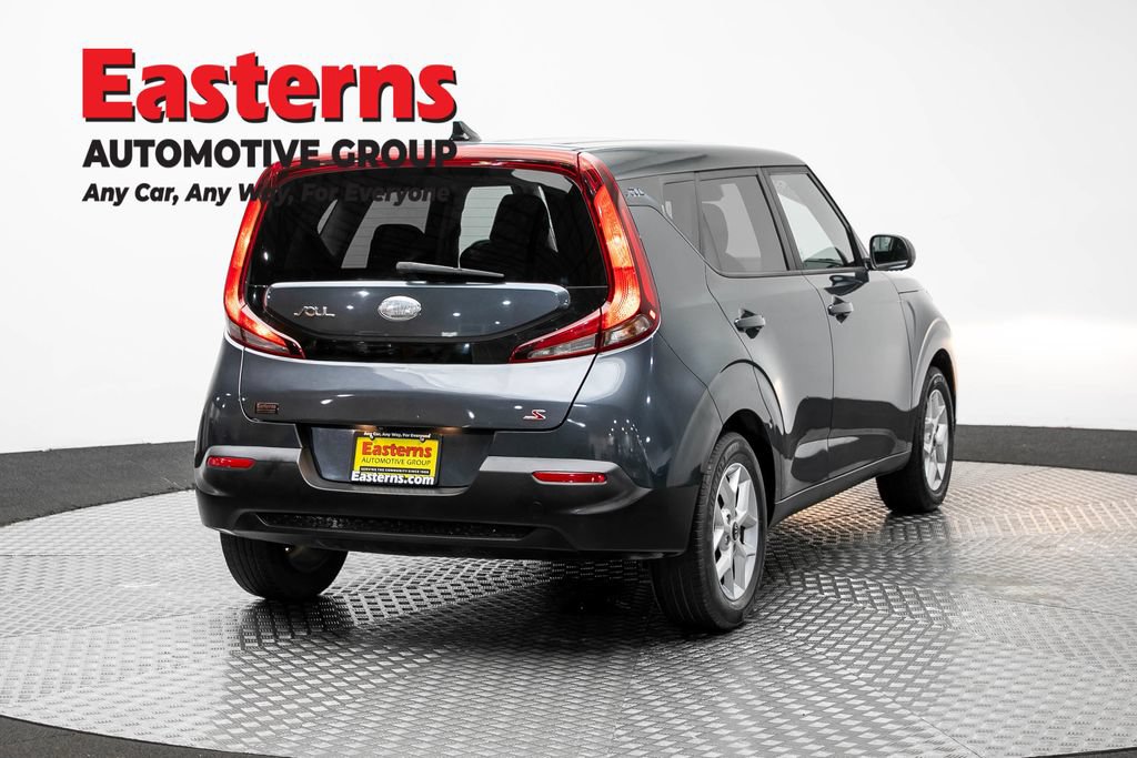 Used 2020 Kia Soul S FWD image 5
