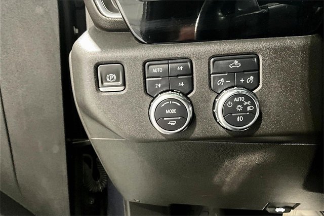 Used 2024 GMC Sierra 1500 Elevation image 17