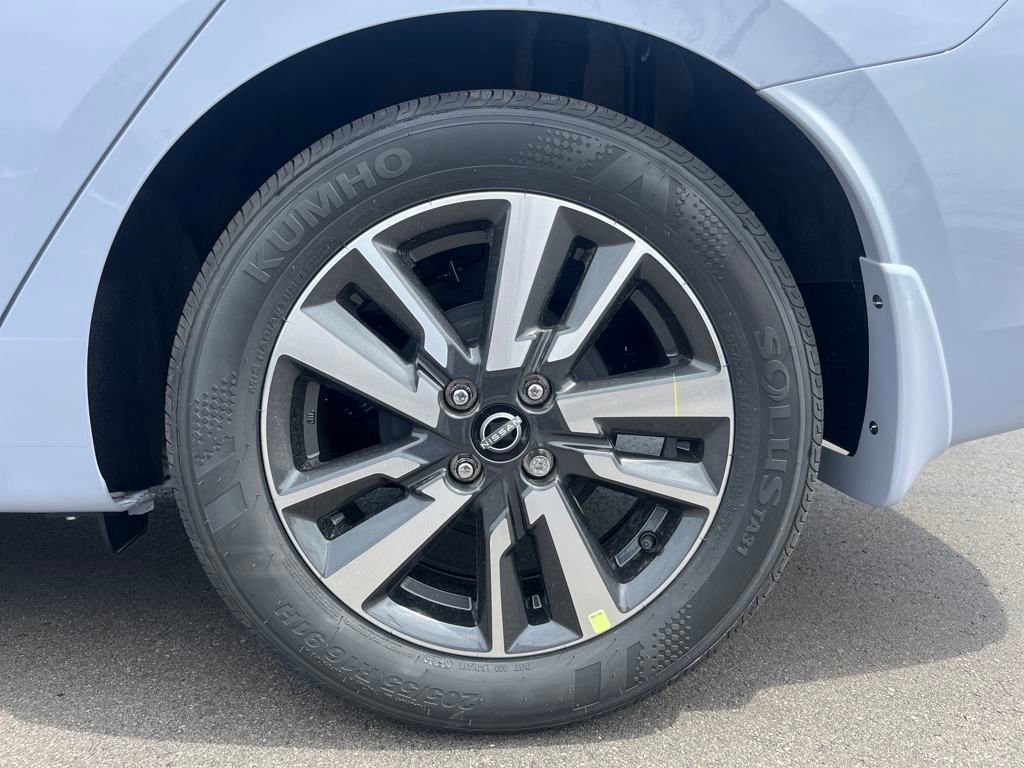 New 2025 Nissan Versa SV w/ Trunk Package image 10