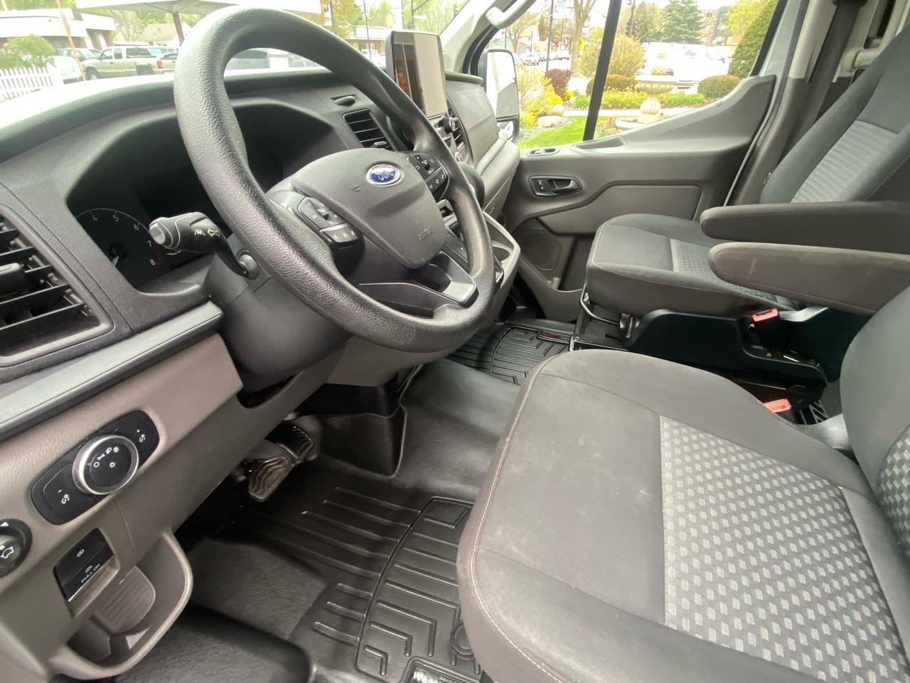 Used 2021 Ford Transit 250 Low Roof RWD image 17