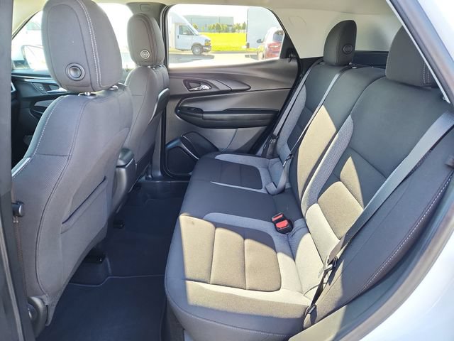 Used 2025 Chevrolet TrailBlazer LT AWD/4WD image 26
