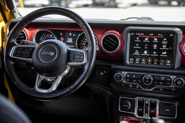 Used 2021 Jeep Wrangler Unlimited Rubicon AWD/4WD image 16